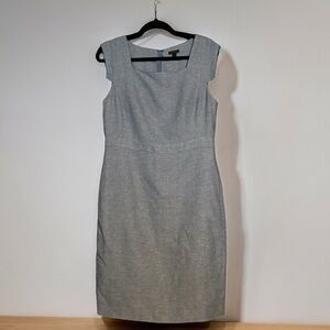 Ann Taylor Square Neck Linen Shift Dress. Size 8. Great Condition.